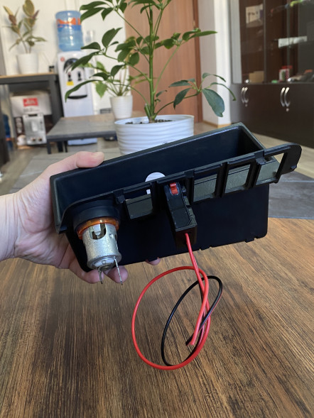 Блок зарядки USB-C 65W для BMW E36 в Мытище