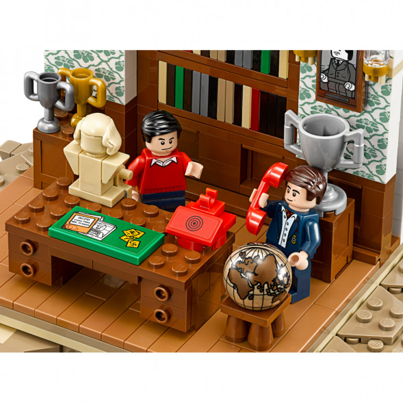 Конструктор LEGO Коллекционные наборы 76052 Логово Бэтмена в Мытище