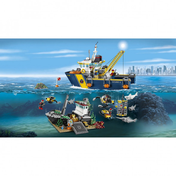 Конструктор LEGO City 60095 Корабль исследователей морских глубин в Мытище