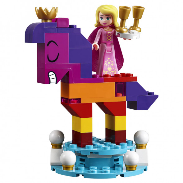 Конструктор LEGO Movie 70824 Познакомьтесь с королевой Многоликой Прекрасной в Мытище