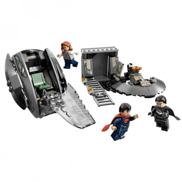 Конструктор LEGO Super Heroes 76009 Супермен: Побег черного Зеро в Мытище