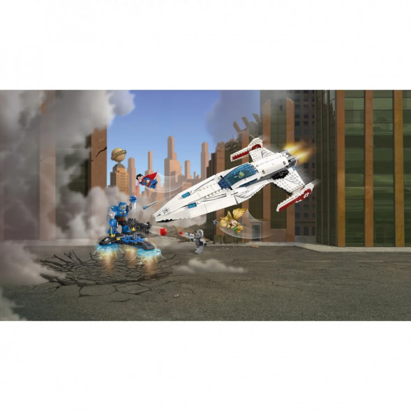 Конструктор LEGO Super Heroes 76028 Вторжение Дарксайда в Мытище