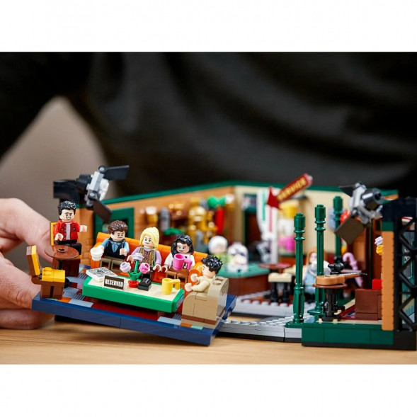 Конструктор LEGO Ideas 21319 Центральный парк Кафе Друзей в Мытище