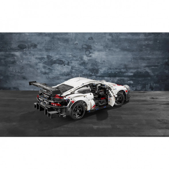 Конструктор LEGO Technic 42096 Porsche 911 RSR в Мытище